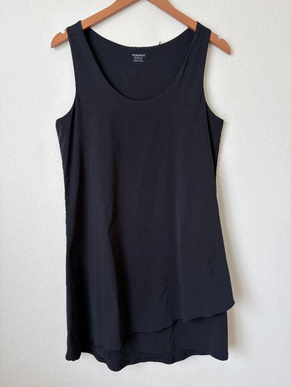 Toad Co Whirlwind Dress Womens Medium Black Sleeveless Layered Hiking Outdoor M